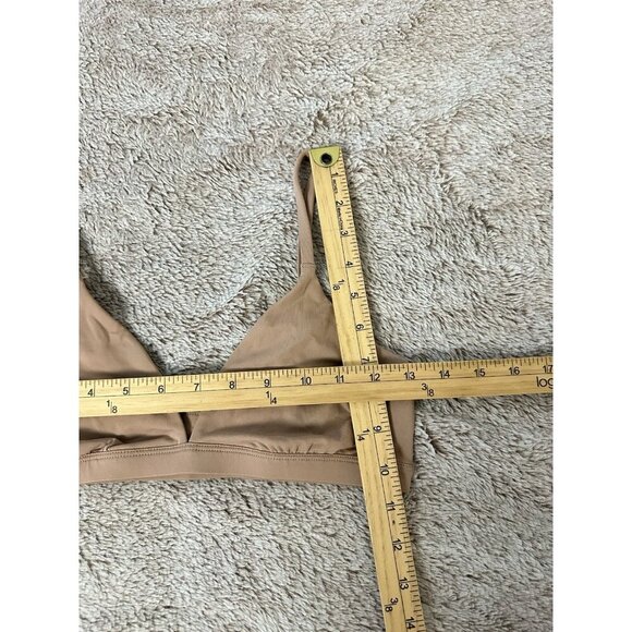 Aritzia Toasty Triangle Countour Bralette Size M New - Picture 6 of 11